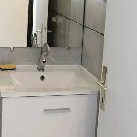 2 For 4 People Apartament *